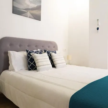 Daire Nuevo Bonito Atico Centro Tradicional En Mercado