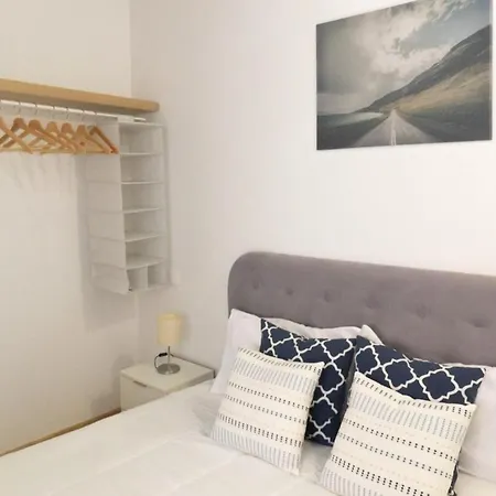 Daire Nuevo Bonito Atico Centro Tradicional En Mercado Alicante