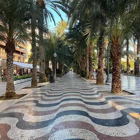Daire Nuevo Bonito Atico Centro Tradicional En Mercado Alicante